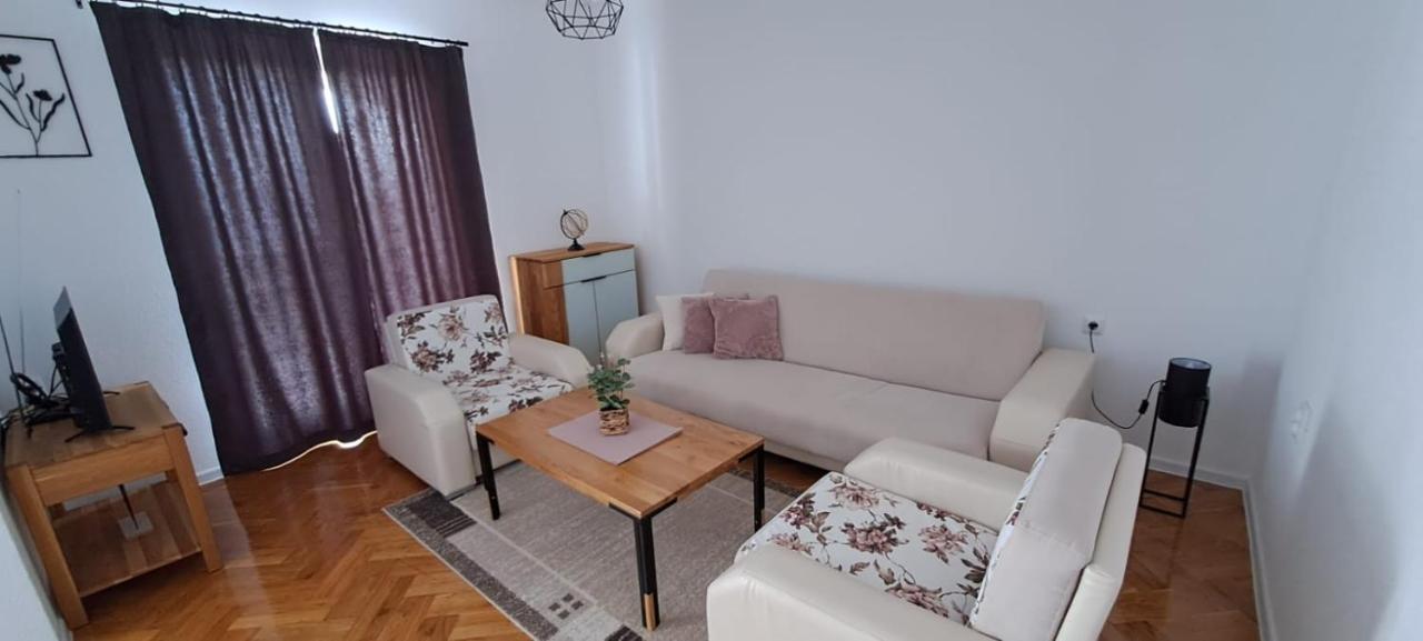 Apartment Anchor Celina Esterno foto